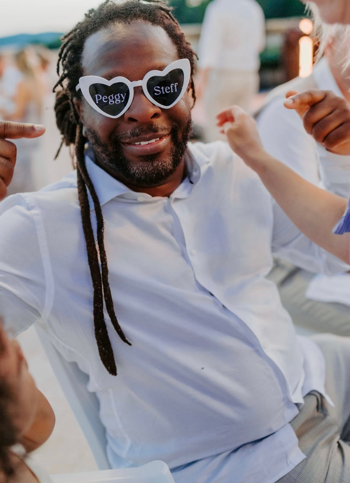 Katharina Lütkepicht mit Mola Adebisi auf der Hochzeit von Peggy Jerofke und Steff Jerkel auf Mallorca